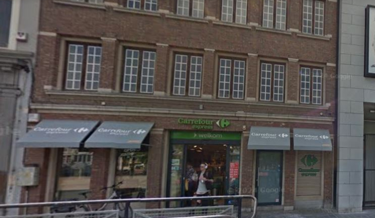 Oost-Vlaanderen (Gent - Vrijdagmarkt); overname van Carrefour Express (stadswinkel 'on the go/on the move), in het historisch centrum van Gent