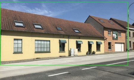 Share Deal : Magasin, maison, jardin et garage sur un terrain de 4are90!