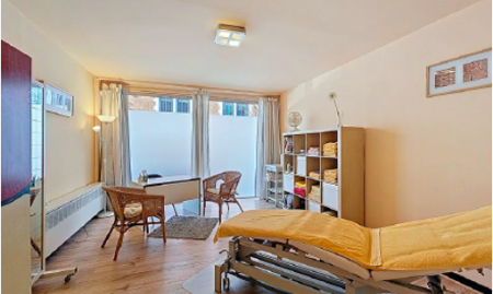 Reprise d'un centre médical, paramédical et psychothérapeutique - Bruxelles image