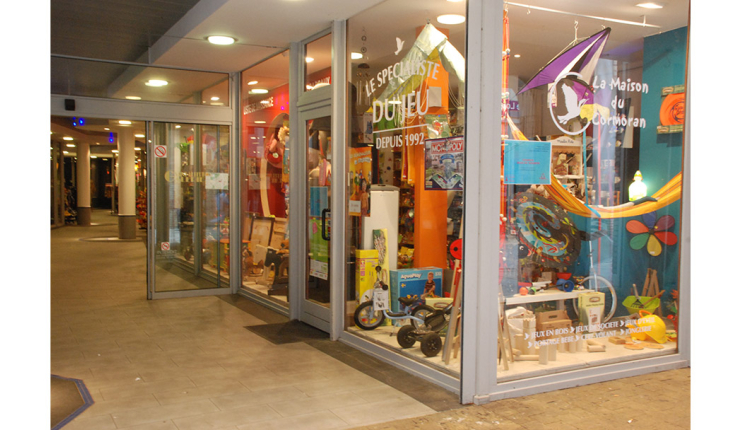 Magasin de jeux et jouets 30 d’existence  image